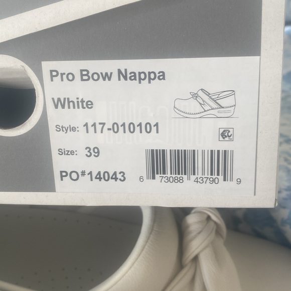 Dansko Pro Bow Nappa Professional Leather Clogs Shoes White Sz 39 US 8 - Picture 16 of 16